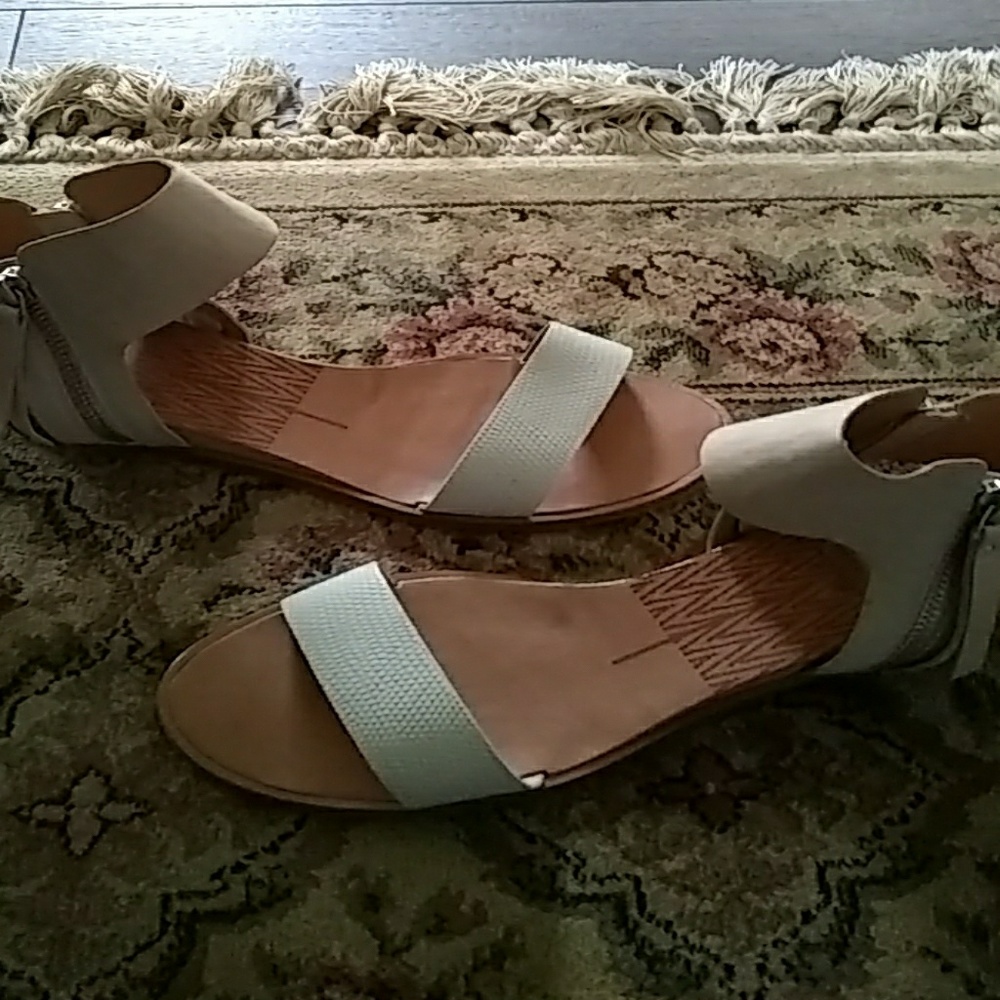 Dolce Vita Sandals